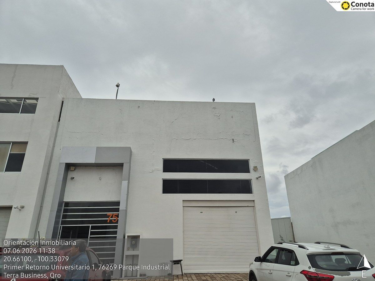 Comercial en alquiler en El Marqués, 1er Retorno Universitario, 578 m²