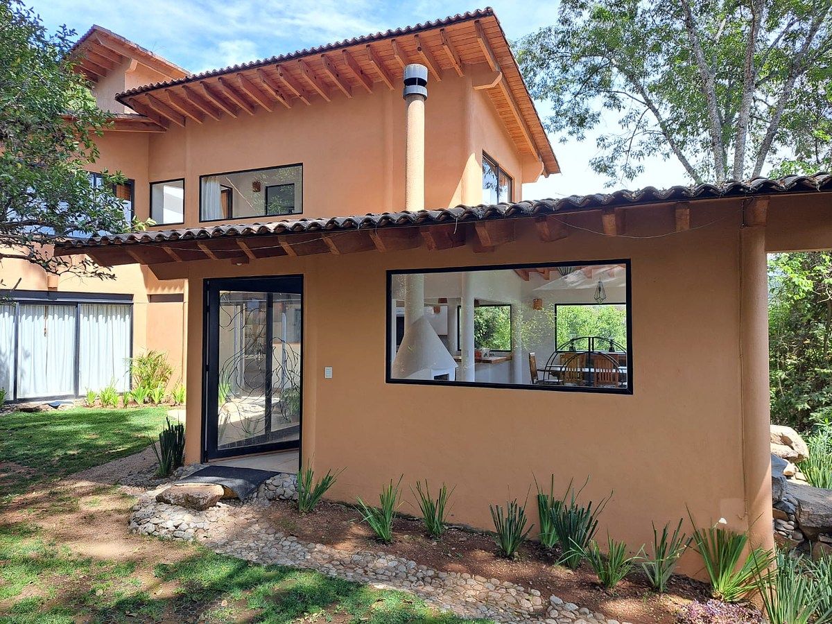 Condominio en alquiler en Valle de Bravo, Rincon de Estradas, 220 m²
