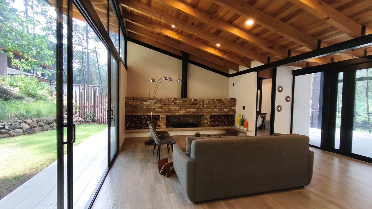 Casa en venta en Valle de Bravo, Cerrillos, 380 m²
