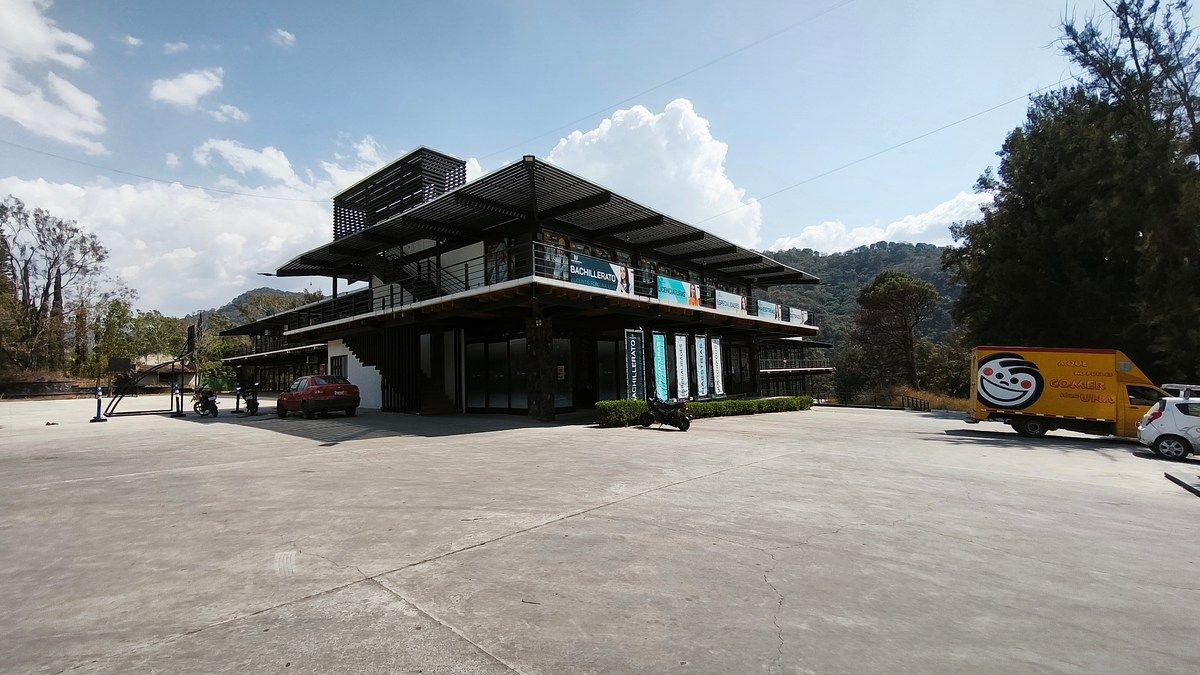 Comercial en alquiler en Valle de Bravo, El Arco, 900 m²