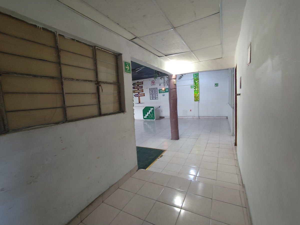 Comercial en alquiler en Gustavo A. Madero, Calle 307, 800 m²