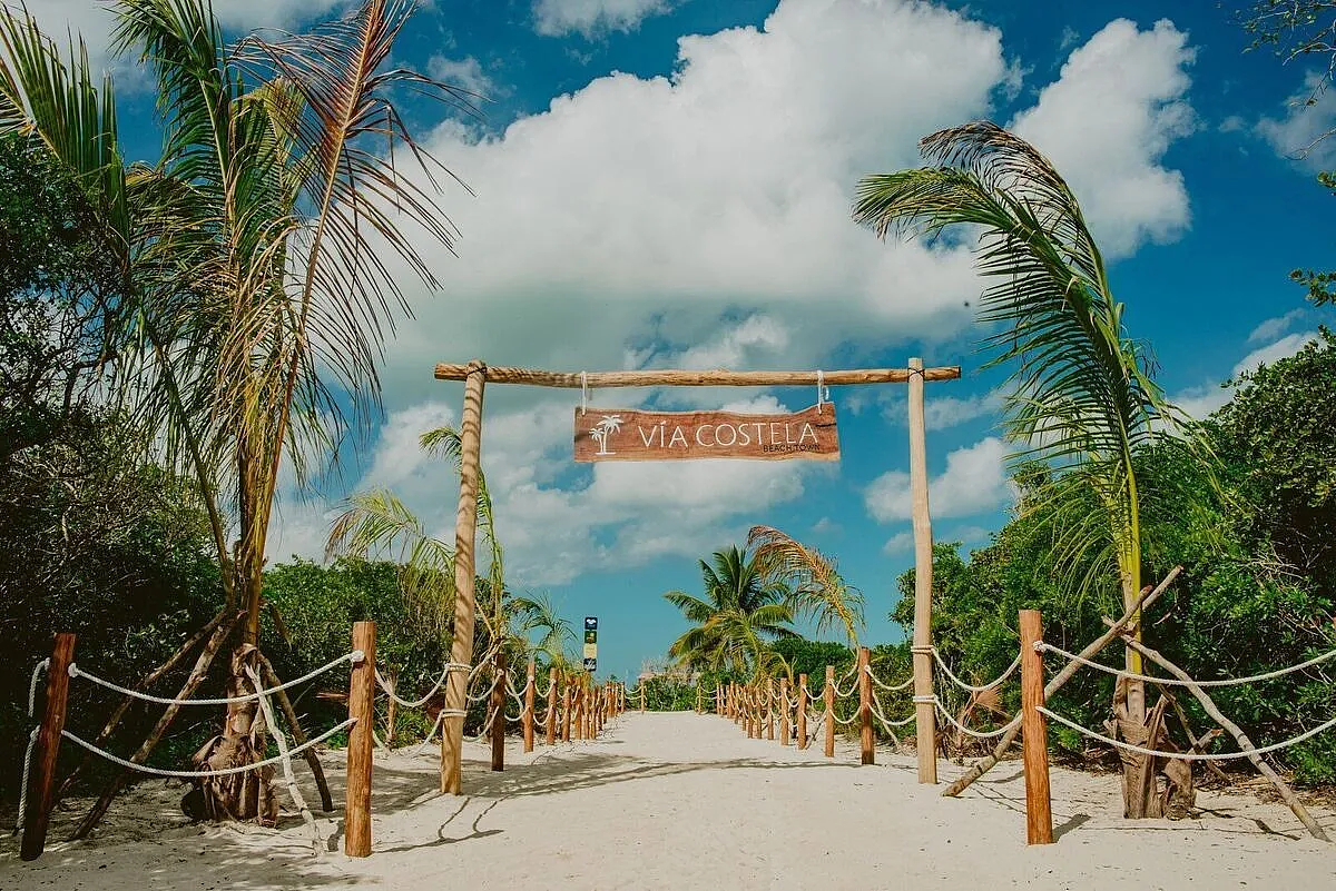 Terreno en venta en Vía Costela, Sisal, Yucatán