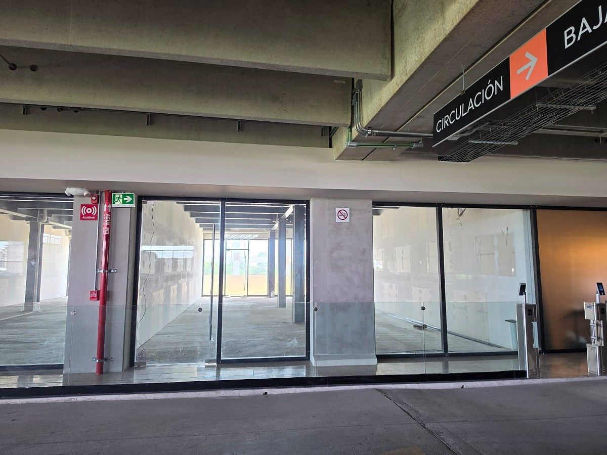 RENTA DE OFICINA EN DAM BUSINESS CENTER