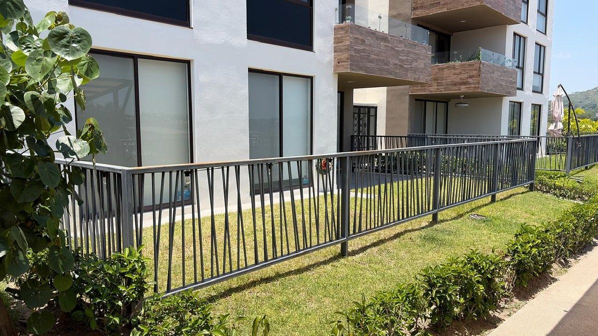 Departamento Planta Baja en Renta Amueblado con Alberca en Santa Fe Lifestyle