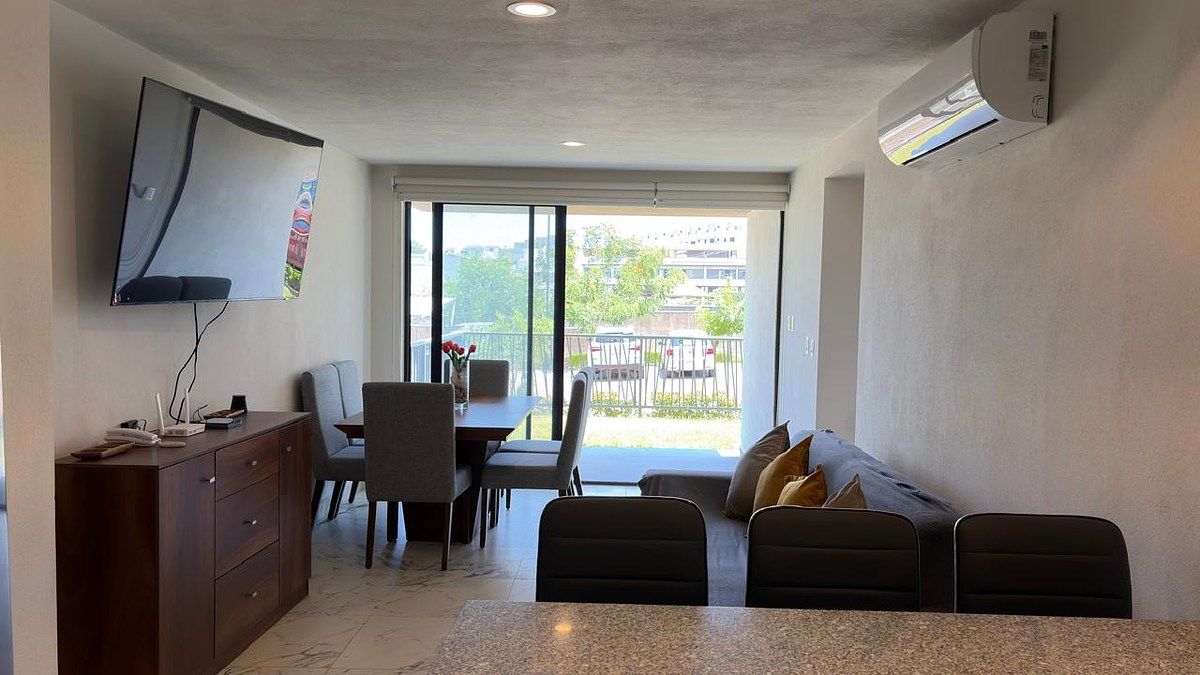 Departamento Planta Baja en Renta Amueblado con Alberca en Santa Fe Lifestyle