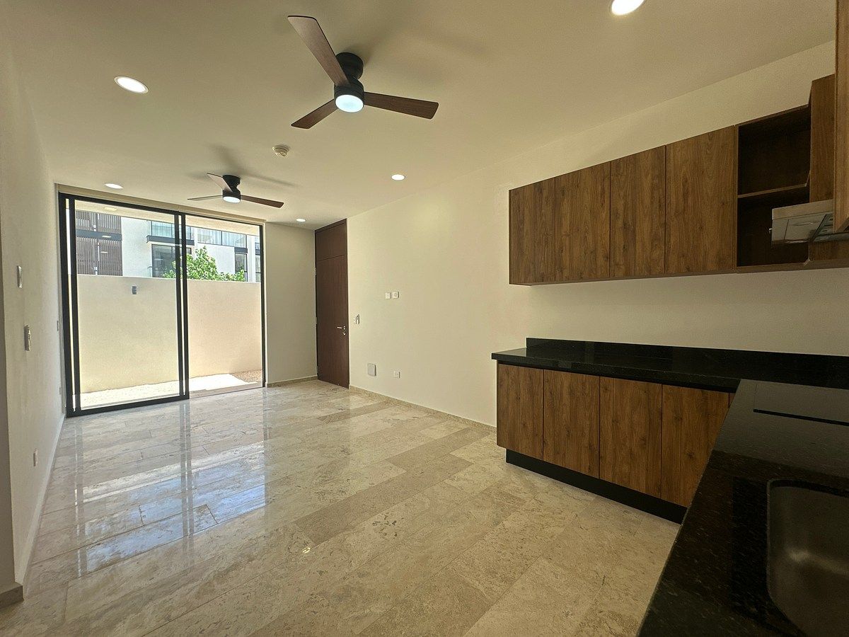 Apartment for Rent in Temozón Norte, Ground Floor, Private Patio and Amenities 5