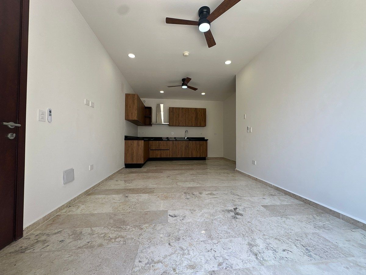 Estrena departamento con terraza y patio privado en Temozón Norte