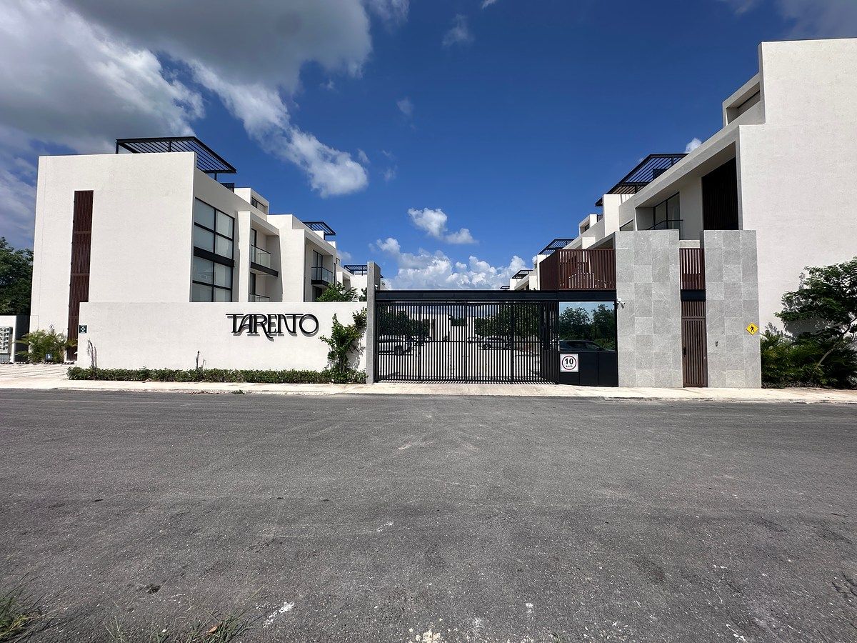 Estrena departamento con terraza y patio privado en Temozón Norte