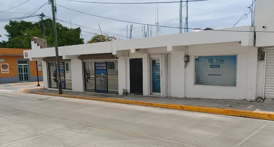 Venta: 4 locales comerciales a 2 cuadras del malecón - Cozumel, Q. Roo