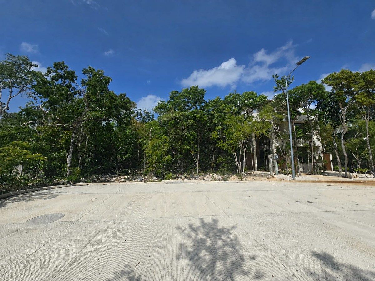 Terreno en venta en Tulum, Aldea Zamá, Tulum, Quintana Roo