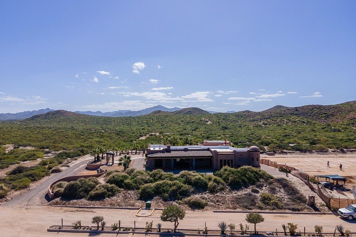 Casa en venta en Los Cabos, Lighthouse Point Estates, 390 m²