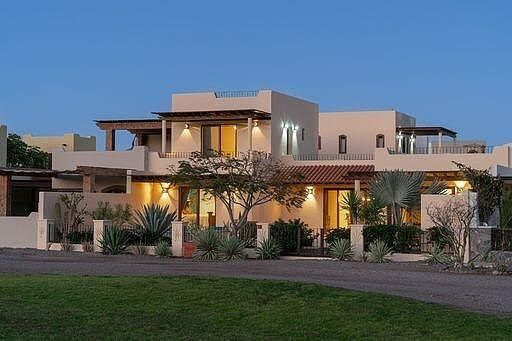 Casa en venta en Loreto, Founders, 781 m²