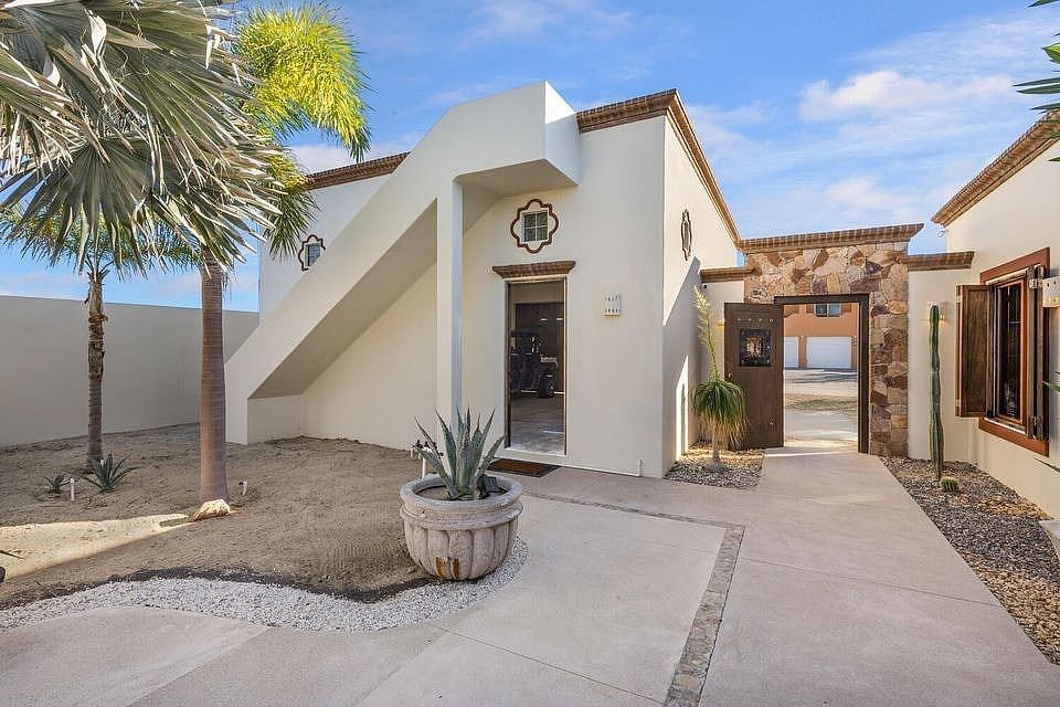 Casa en venta en Los Cabos, Light House Point Estates, 887 m²