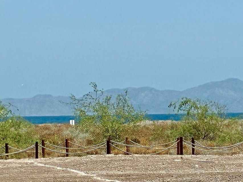 AV 261 Avenida La Marina