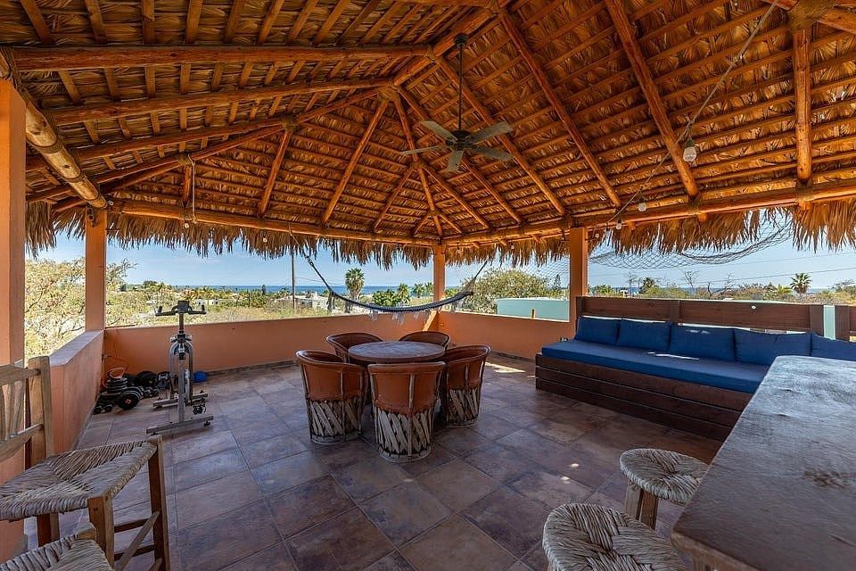 Casa en venta en La Paz, C. del Panteon, 98 m²