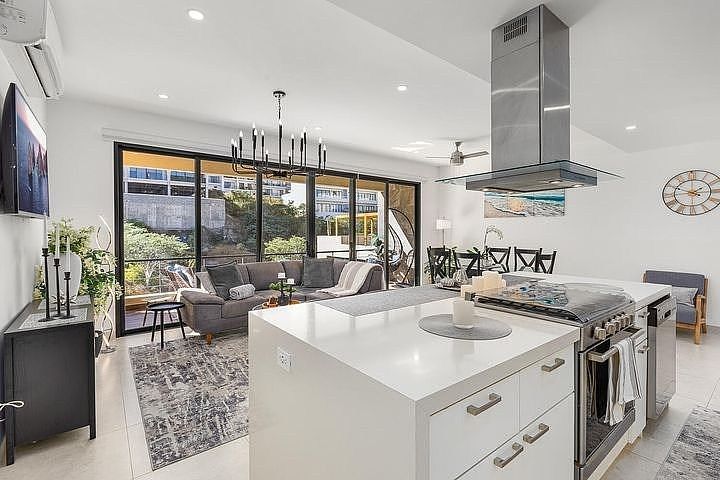 Luxe Condo 3301 Vista Mare 3301
