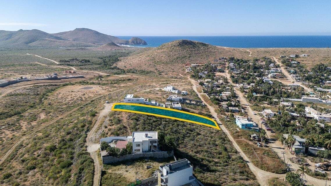 Terreno en venta en La Paz, C. Del Huerto