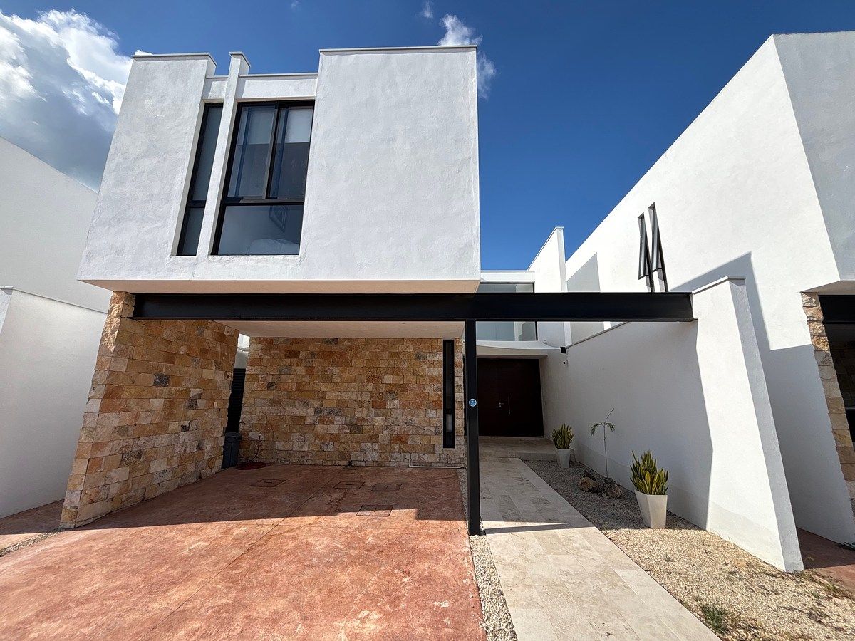 Casa en venta en Conkal, Tamora, 247 m²