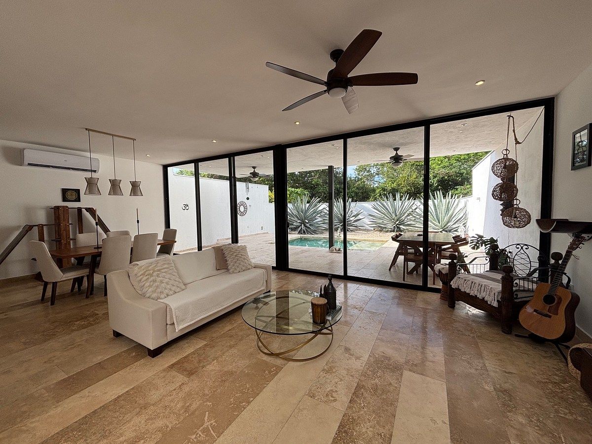 Casa en venta en Conkal, Tamora, 247 m²