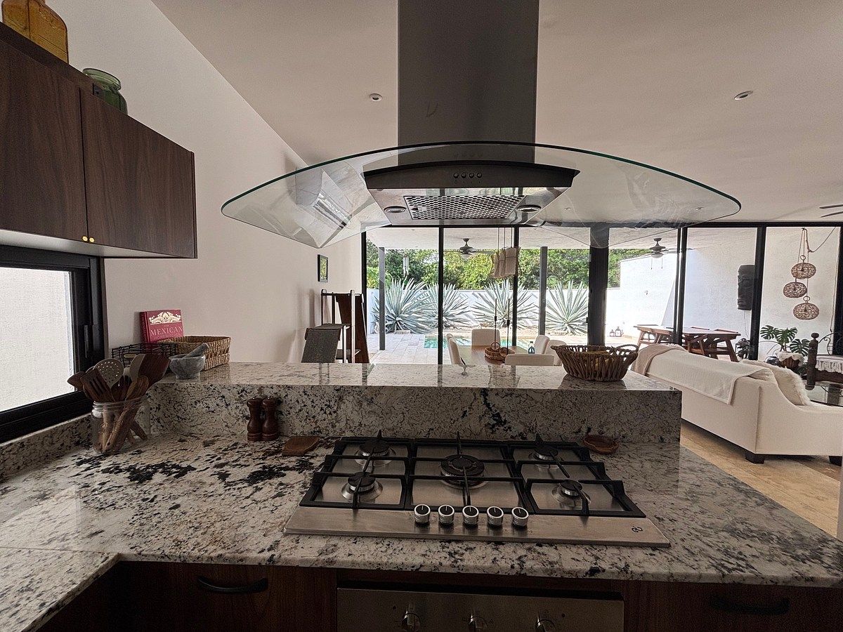 Casa en venta en Conkal, Tamora, 247 m²
