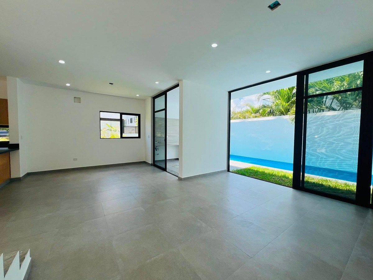 Casa en venta en Benito Juárez, Av. Huayacán 336, C.P. 77560, 203 m²
