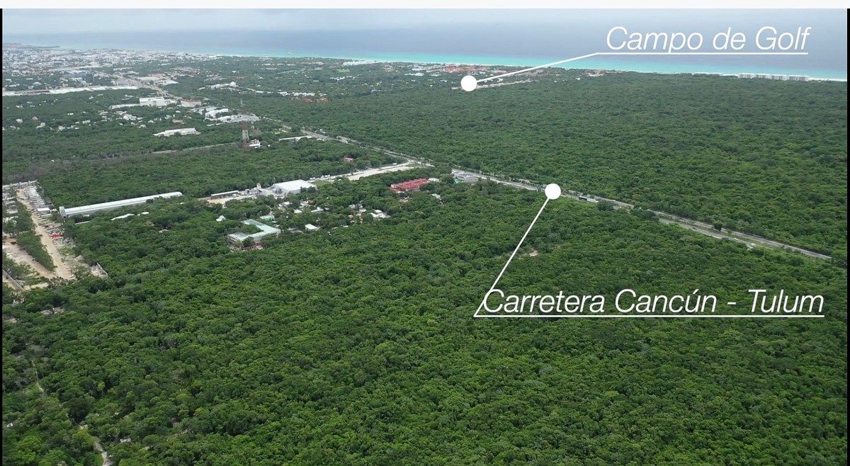 Terreno en venta en Playa del Carmen, CARRETERA FEDERAL KM 387
