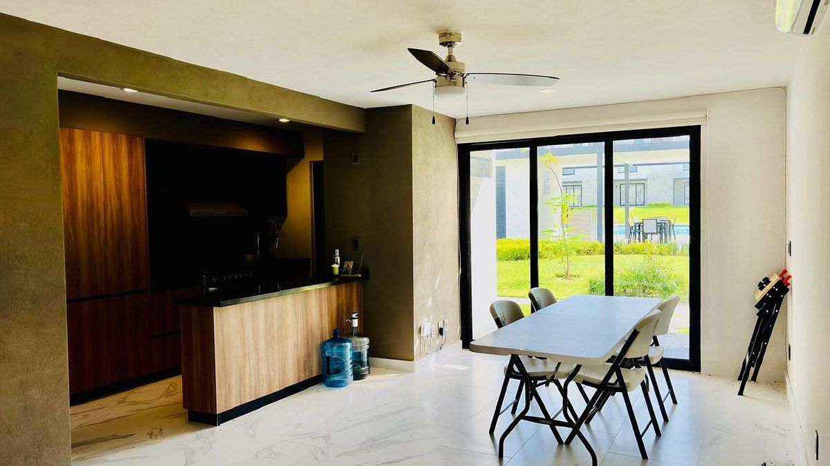 Condominium en alquiler en Xochitepec, Fracc. Santa Fe Lifestyle, Blvd. Museo Tecnológico, Condominio Viena, 122 m²
