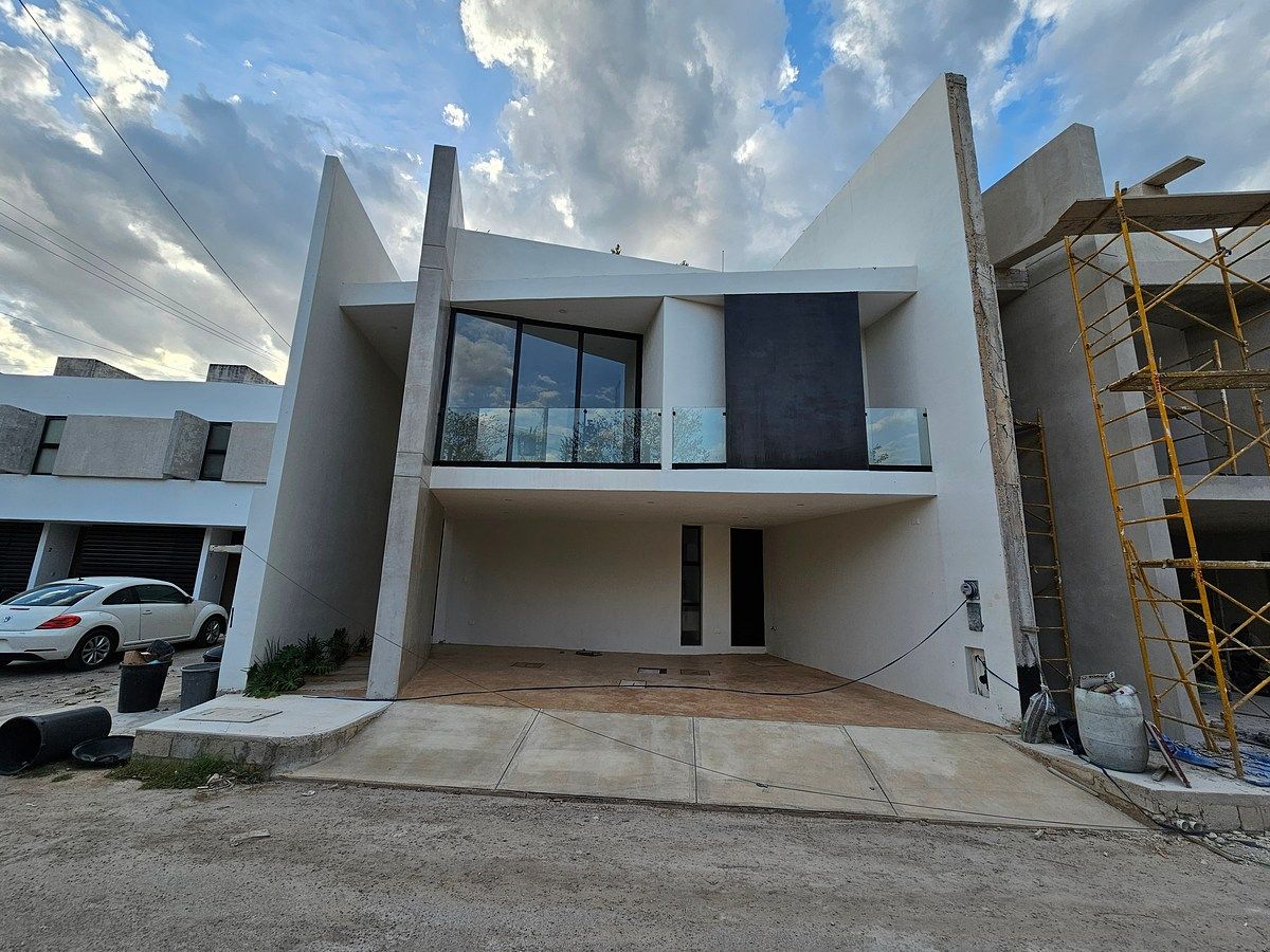 Casa en venta en Mérida, 12, 210 m²