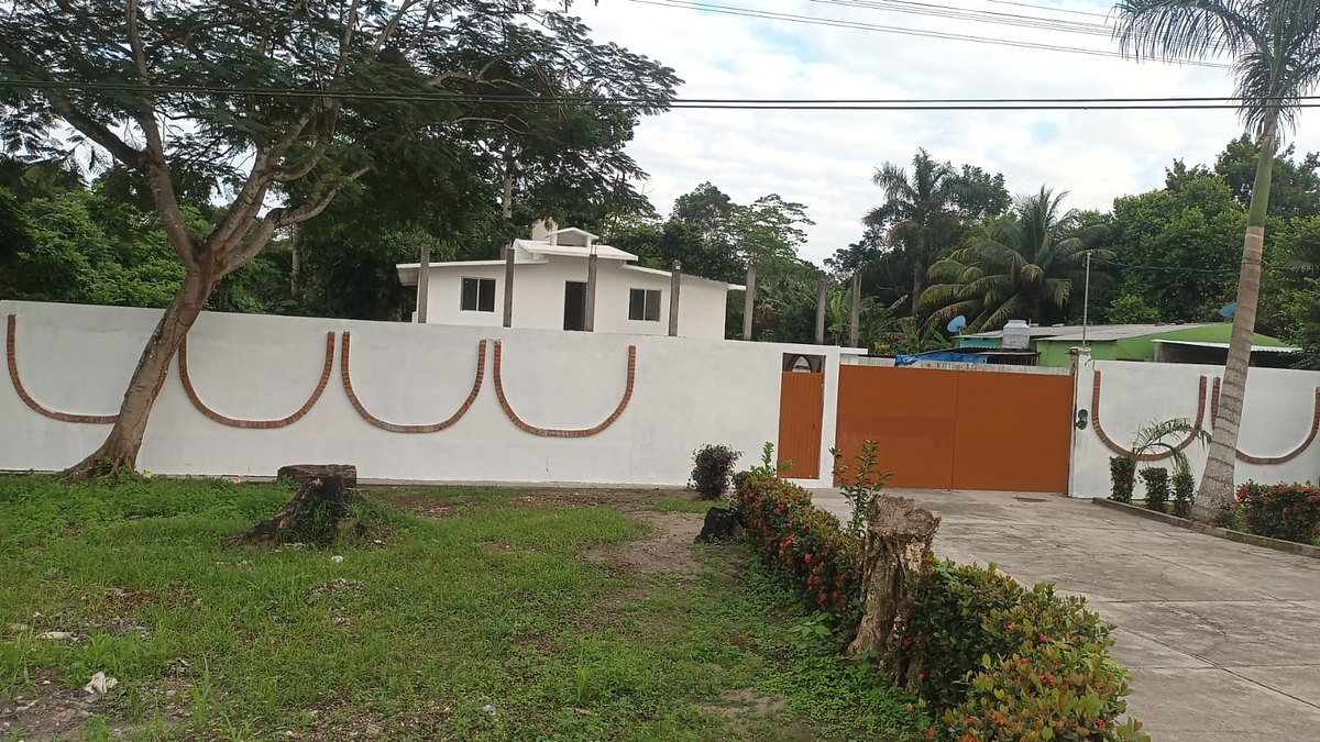 House en venta en Cárdenas, Carretera Cardenas-Comalcalco, 352 m²