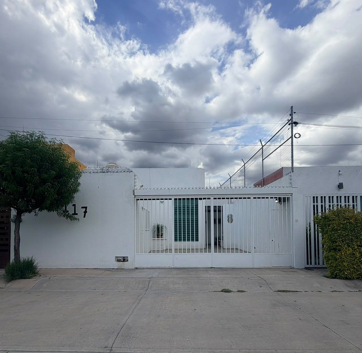 House for sale in Aguascalientes, cerrada de la sorpresa, 148 m²