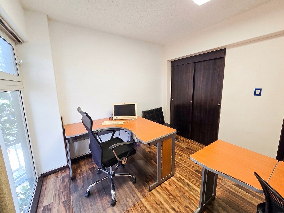 Comercial en alquiler en Cuauhtémoc, Dr. Liceaga, 12 m²