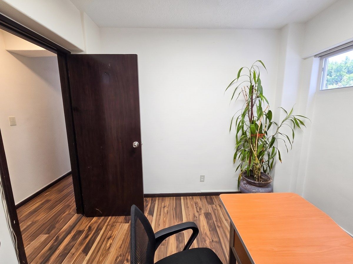 Commercial for rent in Cuauhtémoc, Dr. Liceaga, 10 m²