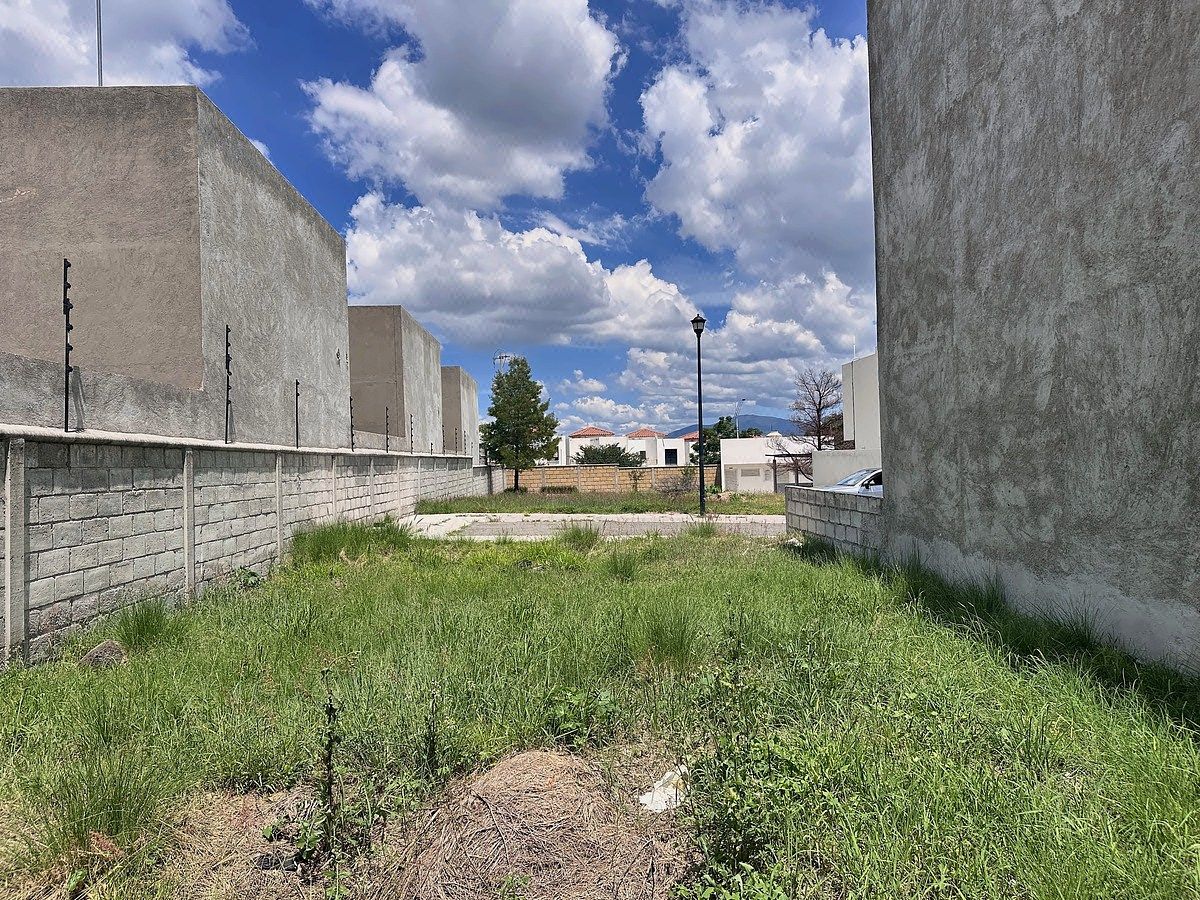 Terreno en venta en Querétaro, Circuito Peñas