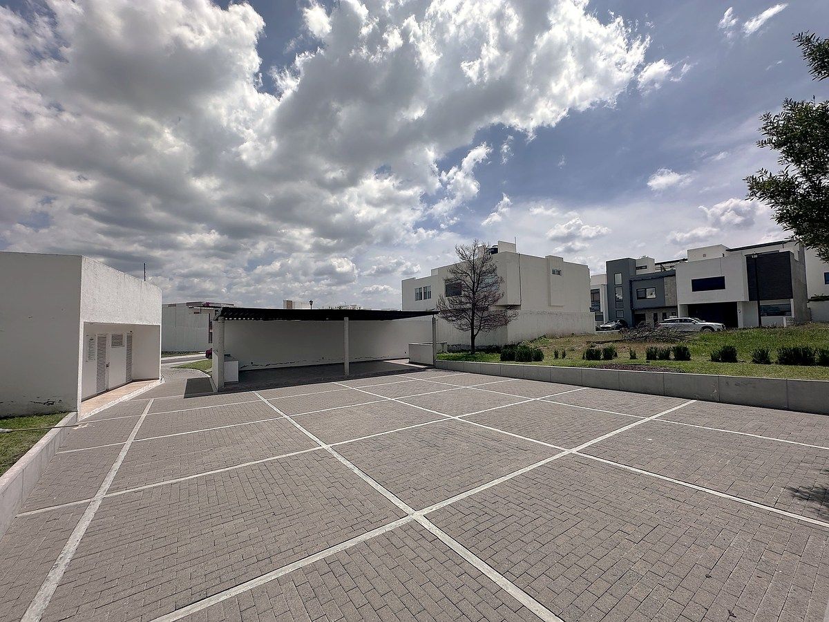 Terreno en venta en Querétaro, Circuito Peñas