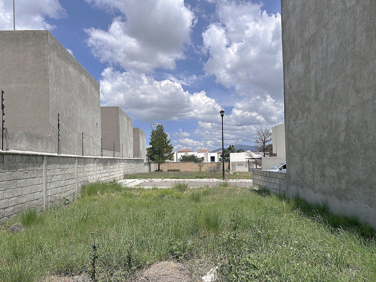 Terreno en venta en Querétaro, Circuito Peñas
