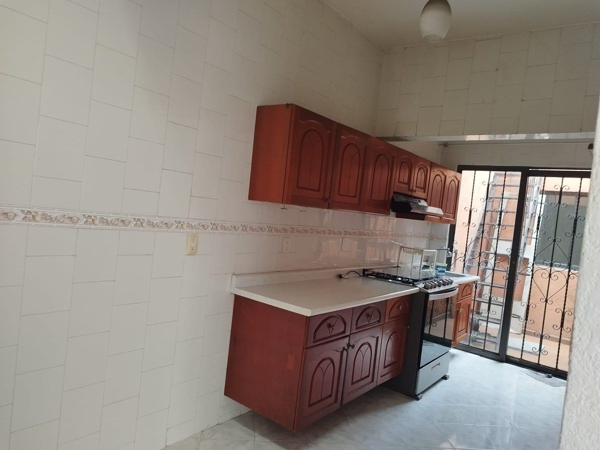 House en venta en Benito Juárez, Santa Cruz Norte, Col. del Valle, Benito Juárez, CDMX., 130 m²