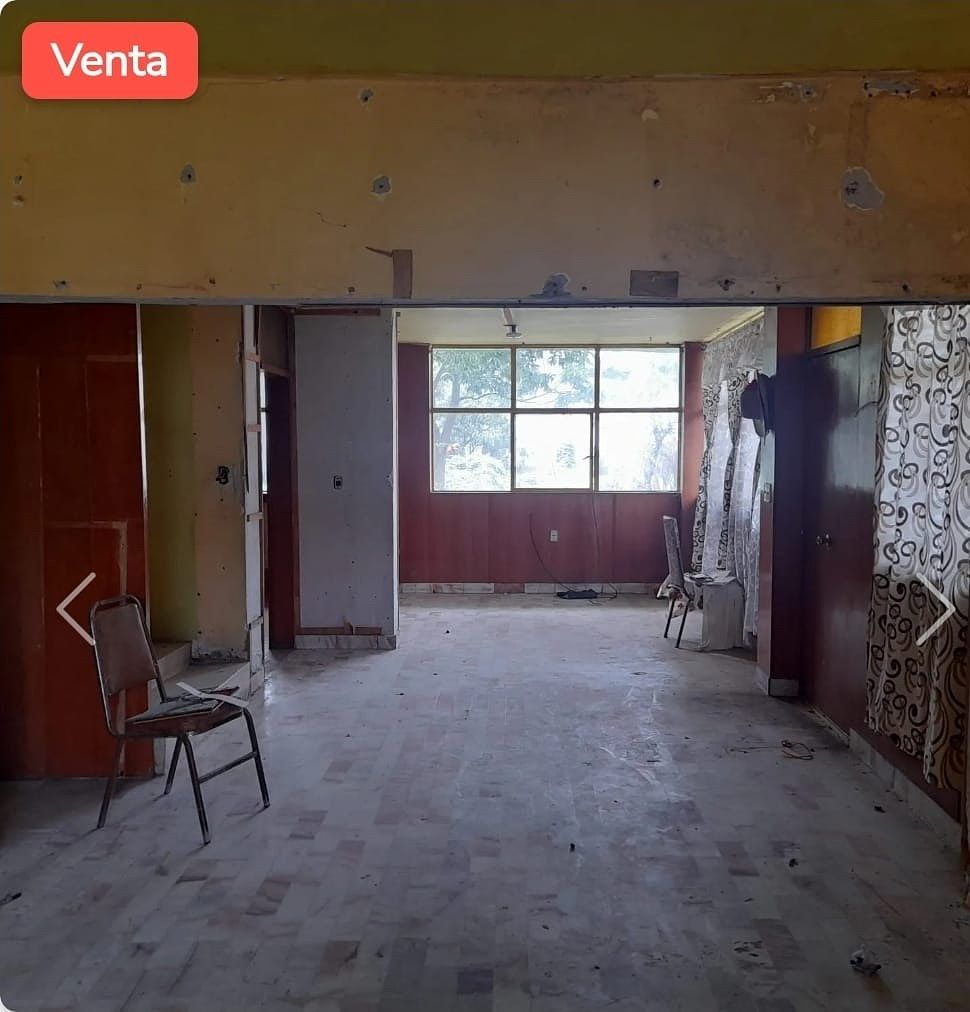Casa en venta en Chalco, Benito Juarez, Barrio San Antonio, Chalco de Covarrubias, Estado de Mexico,, 300 m²
