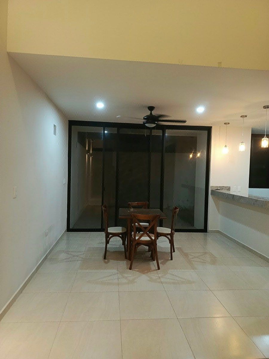Condominium for rent in Mérida, 2-A, 206 m²