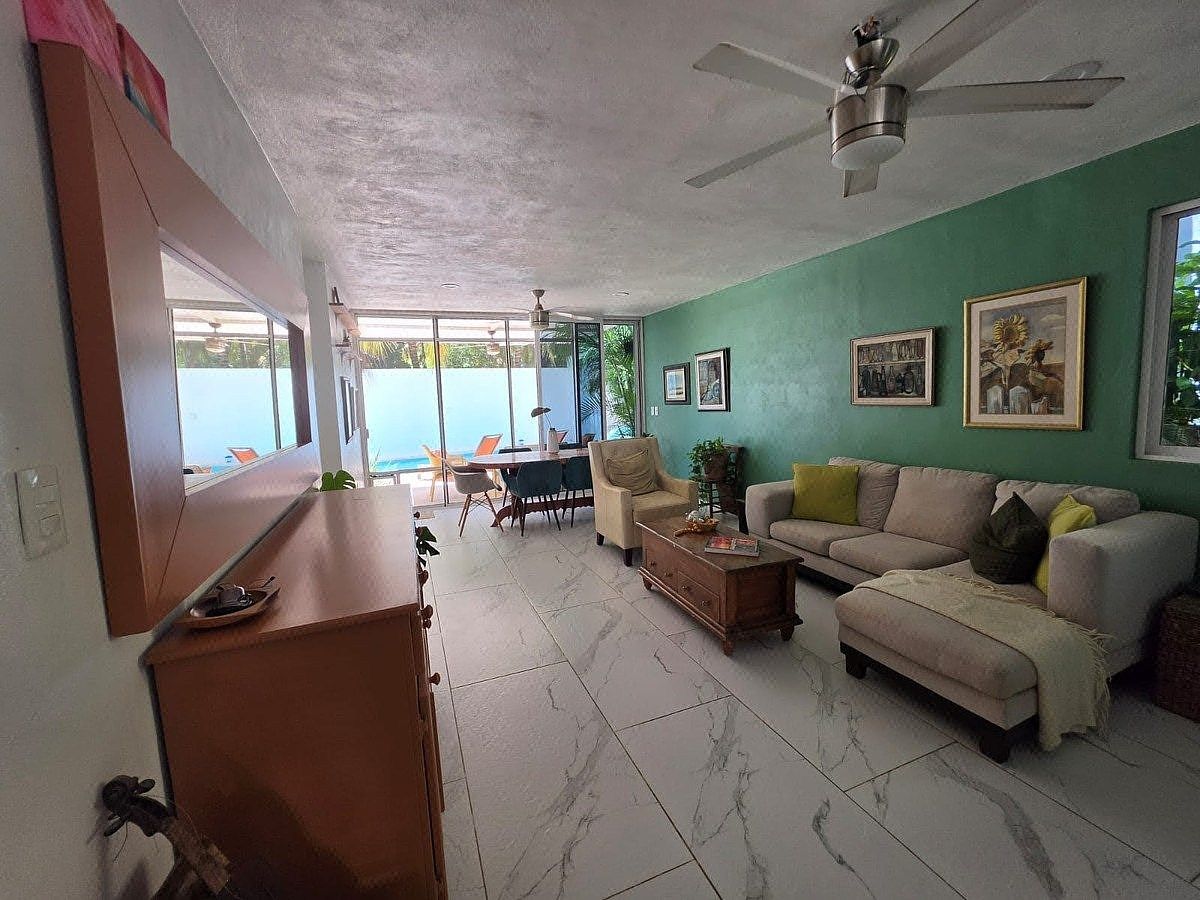 Casa en venta en Mérida, 17C, 380 m²