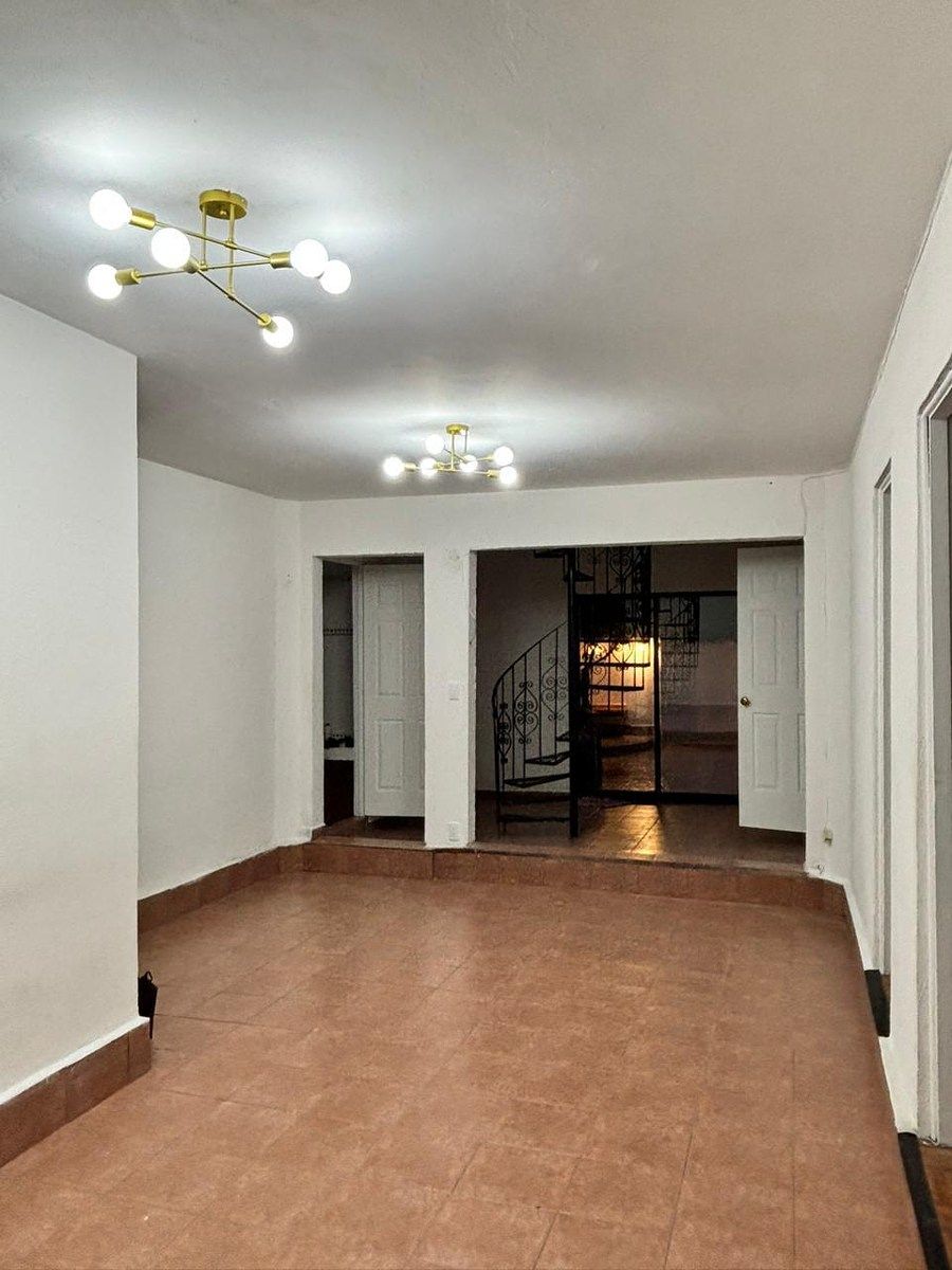 Apartment for sale in Cuauhtémoc, Av. Baja California, 100 m²