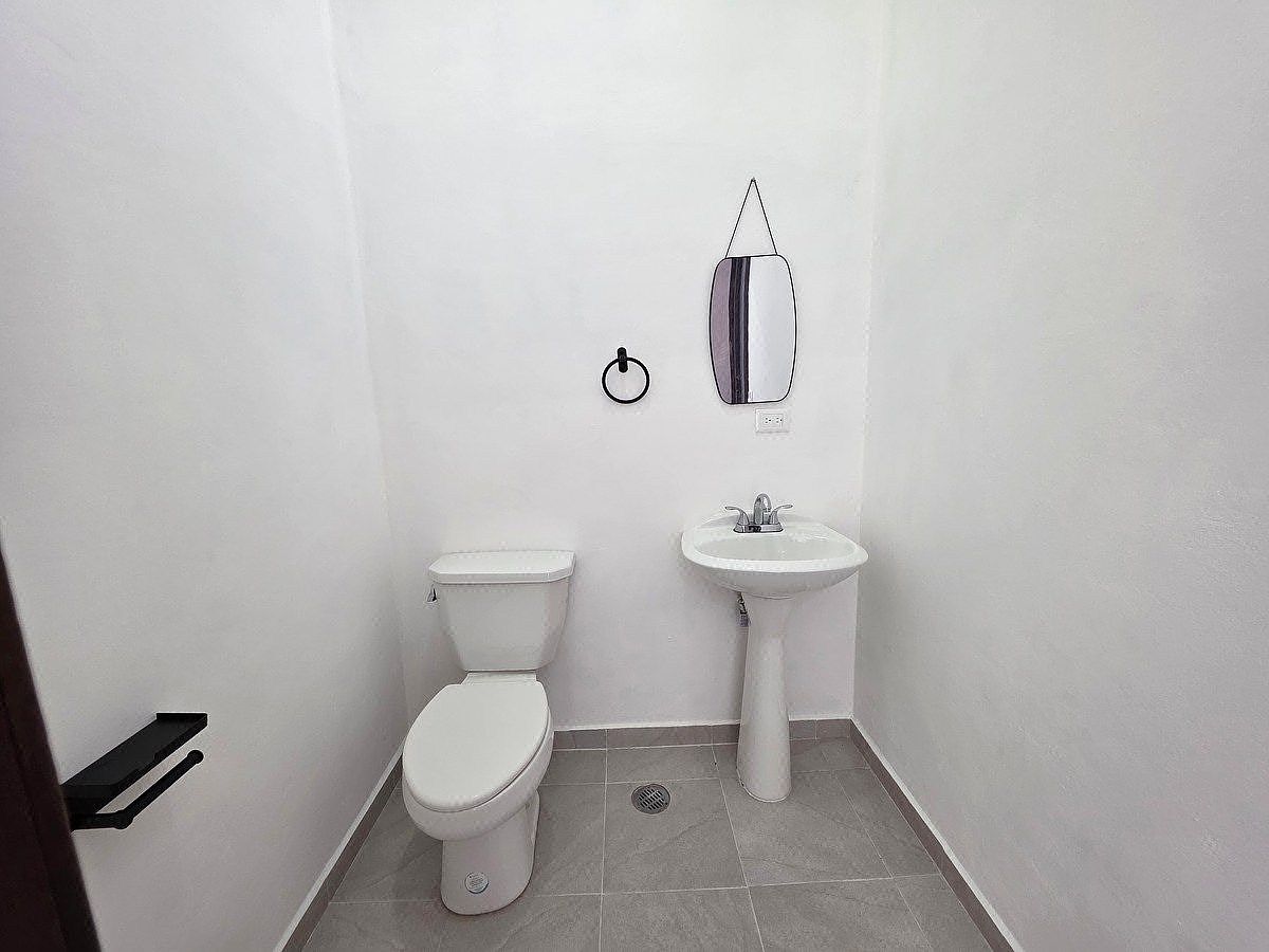 Comercial en alquiler en Mérida, 66, 27 m²