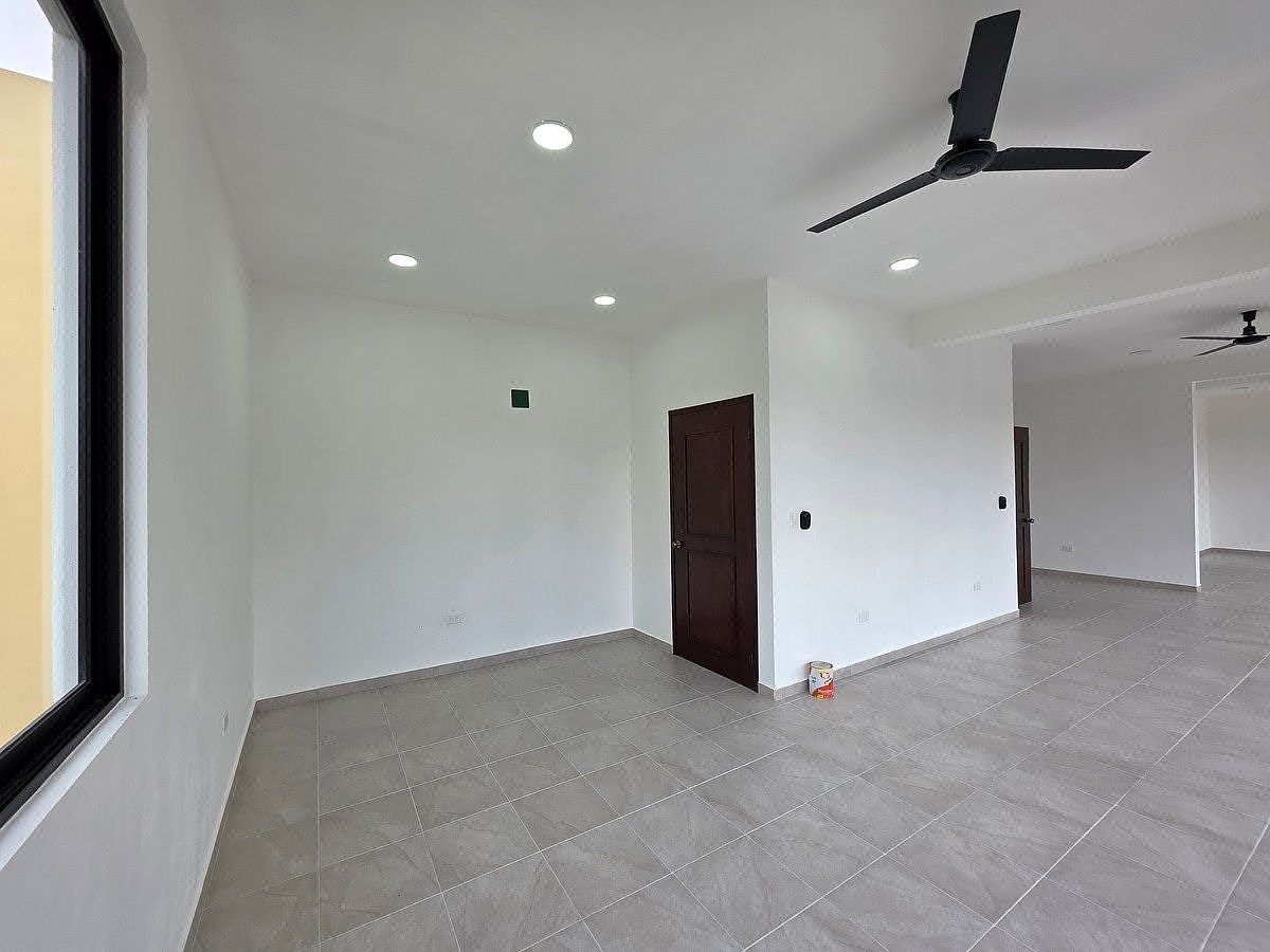 Comercial en alquiler en Mérida, 66, 27 m²