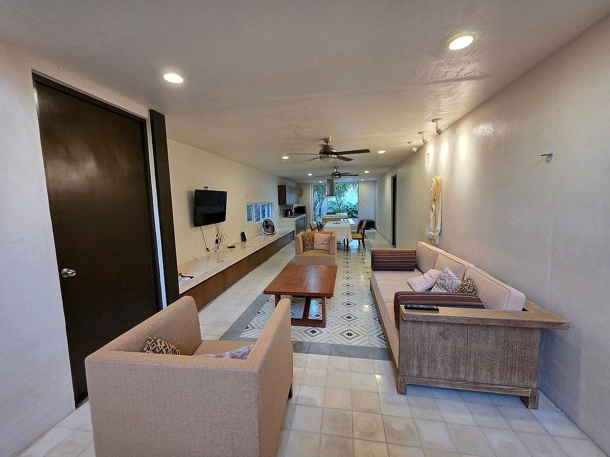 House for sale in Mérida, 73, 180 m²