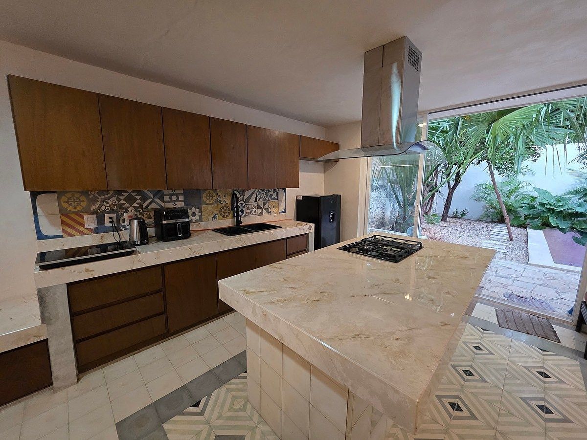 House for sale in Mérida, 73, 180 m²