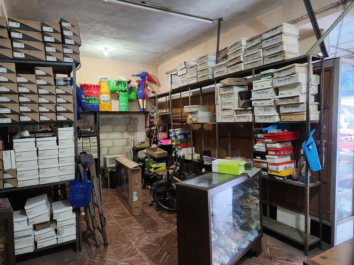 Comercial en alquiler en Mérida, 58, 181 m²