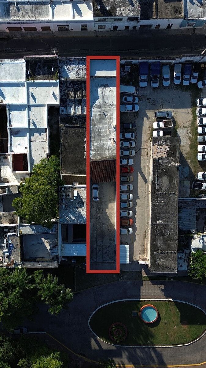 Comercial en alquiler en Mérida, 58, 181 m²