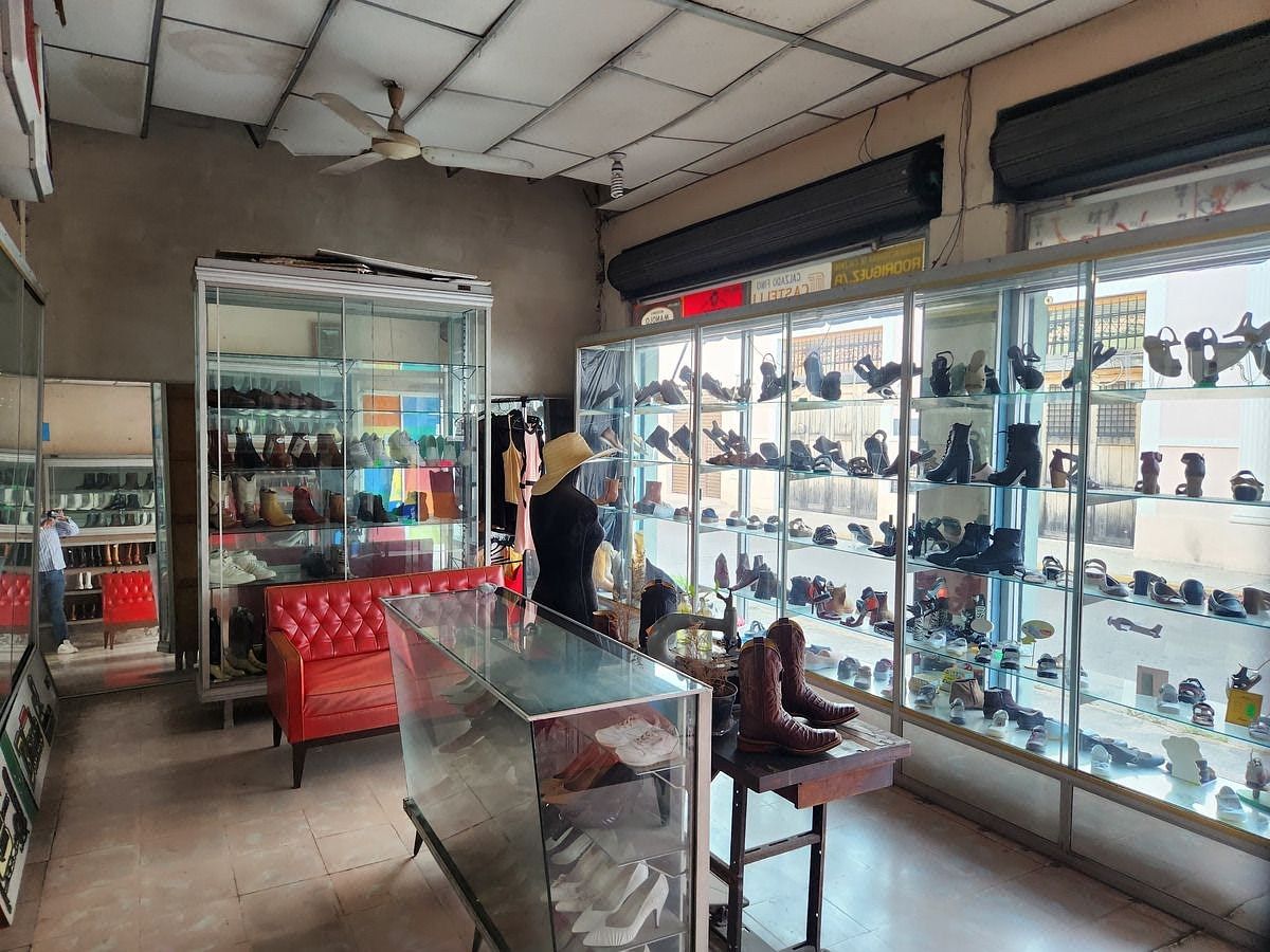 Comercial en alquiler en Mérida, 58, 181 m²