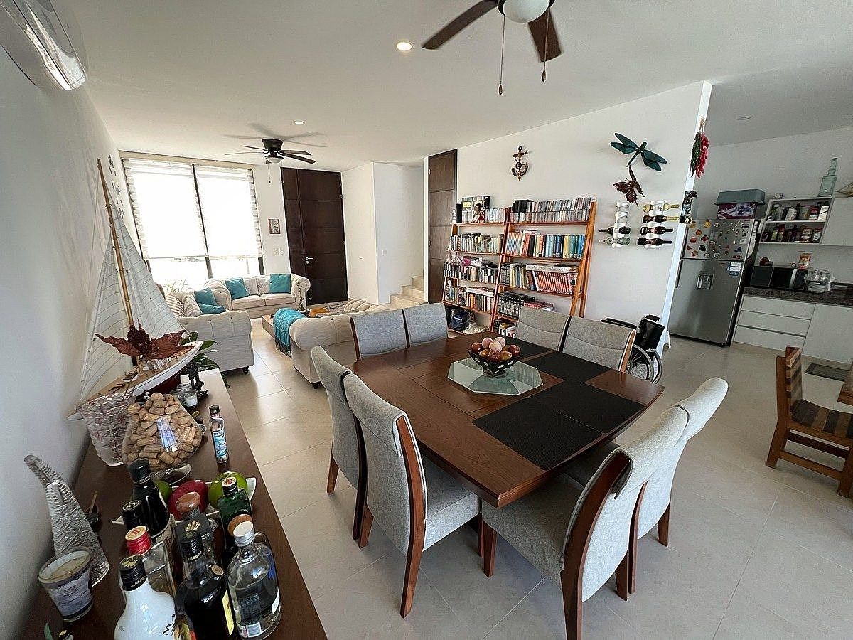 Casa en venta en Mérida, Km 3.5 de la Carretera Mérida Motul Privada, 193 m²