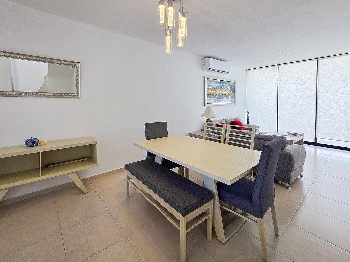 Casa en venta en Mérida, 28VM+XQ, 127 m²
