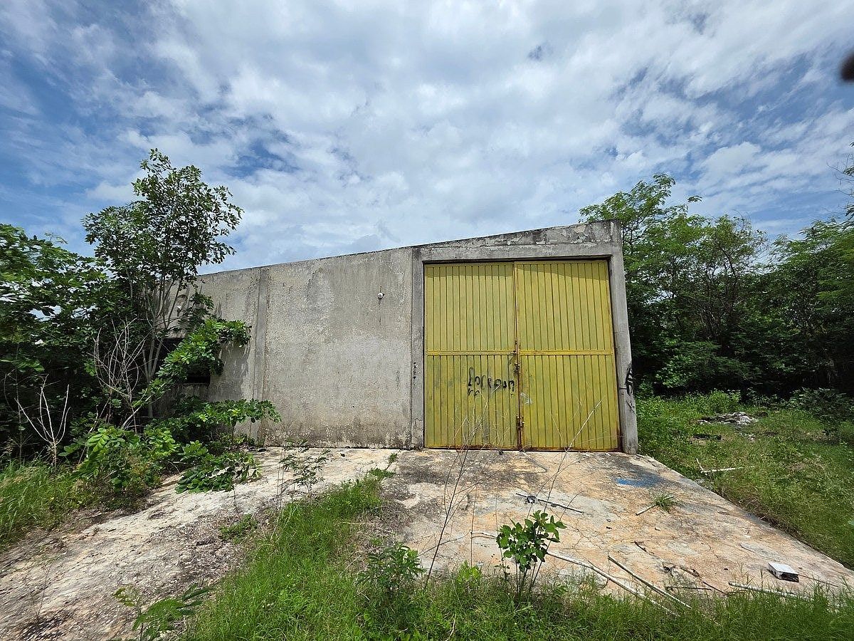 Terreno en venta en Mérida, 54